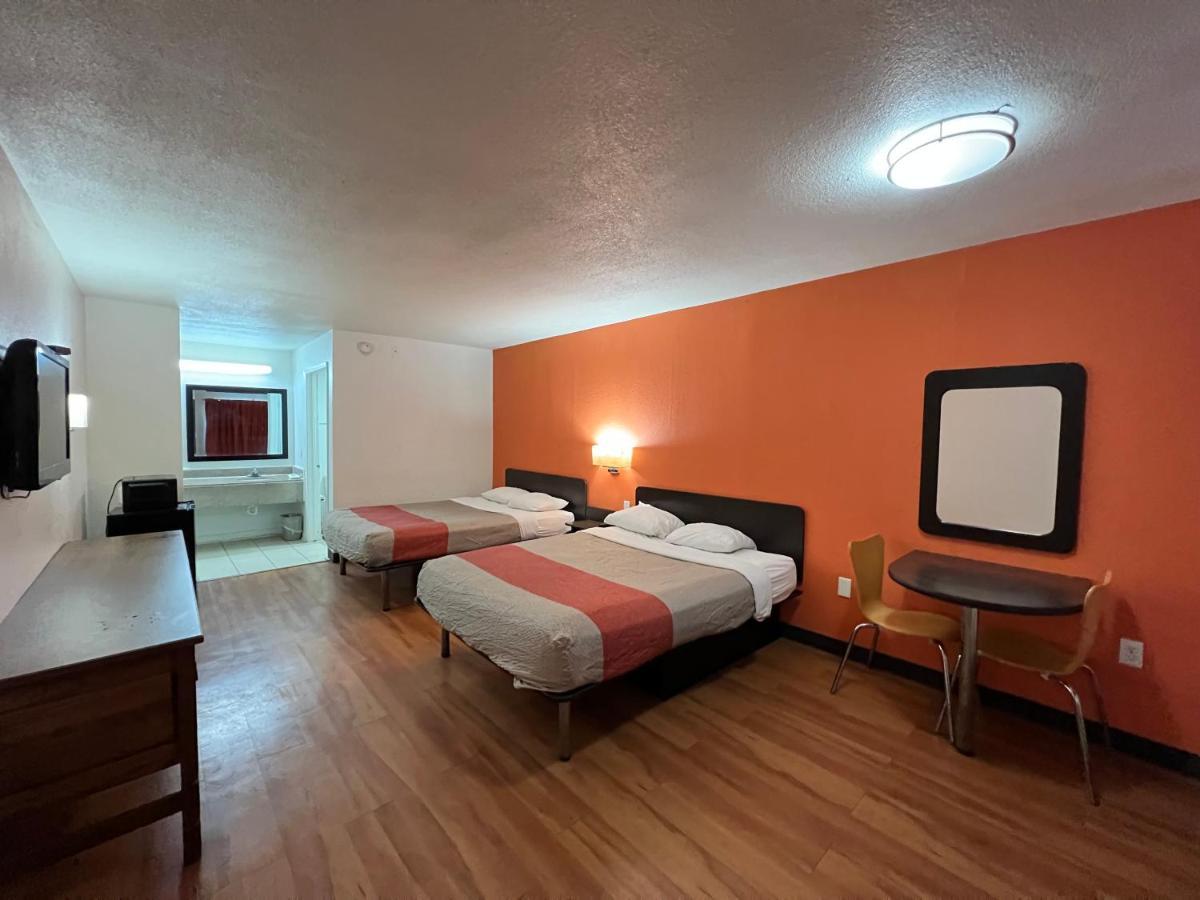 Motel 6 Lake Charles, La Eksteriør billede