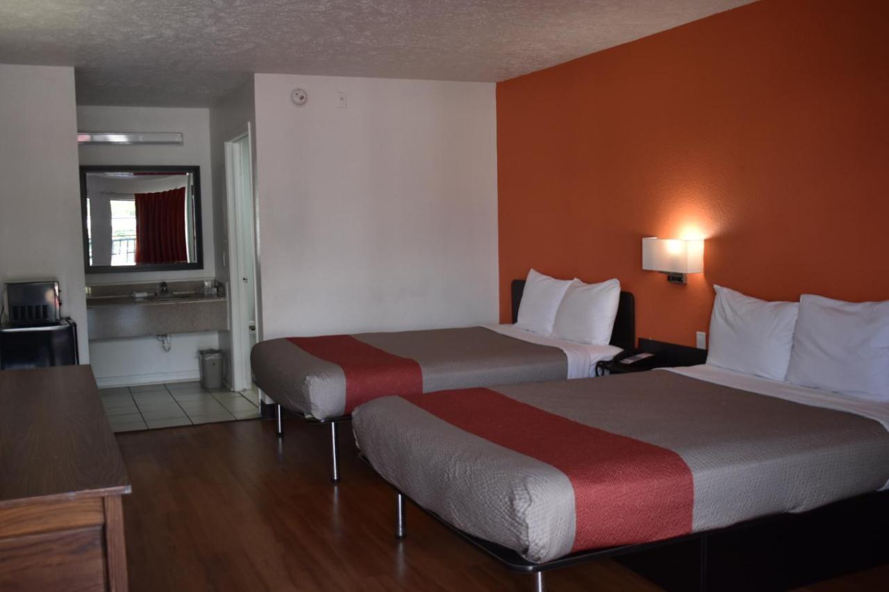 Motel 6 Lake Charles, La Eksteriør billede