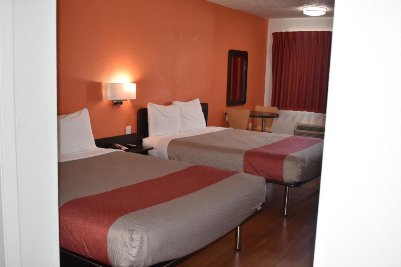 Motel 6 Lake Charles, La Eksteriør billede