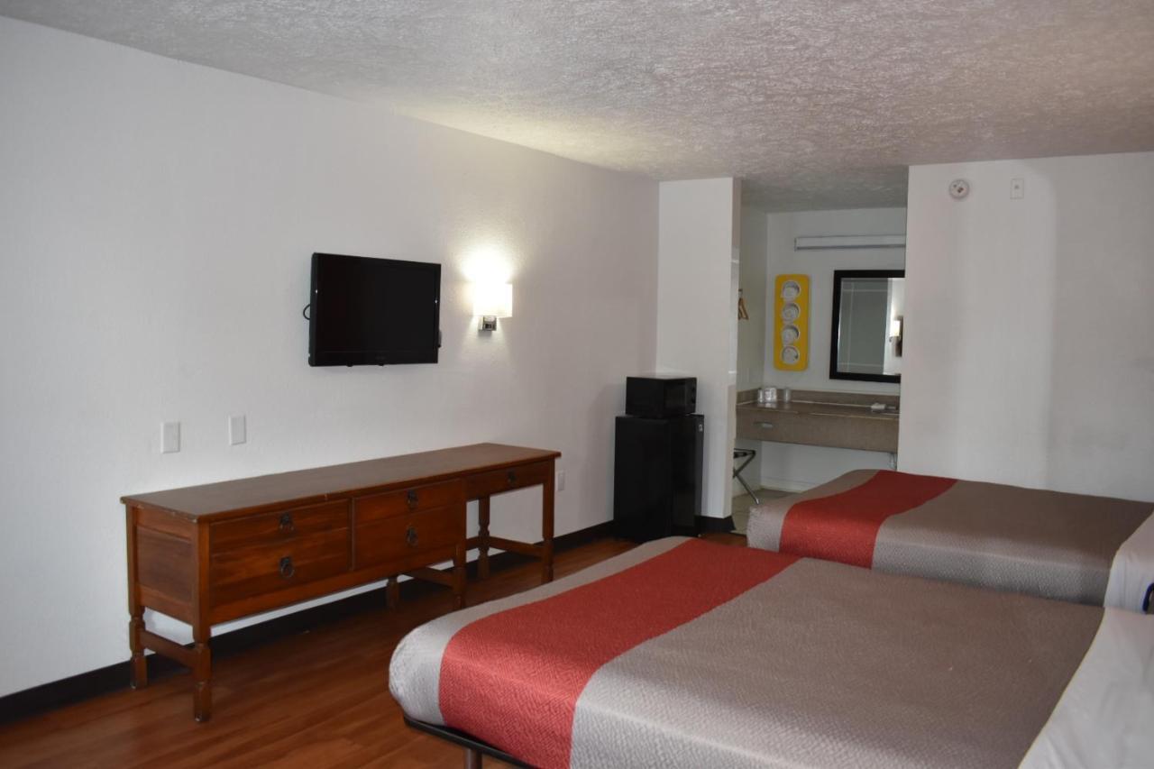 Motel 6 Lake Charles, La Eksteriør billede